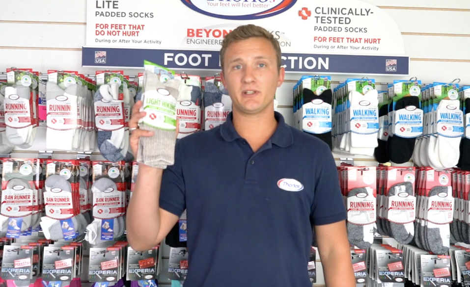 Load video: Thorlos Light Hiking Features