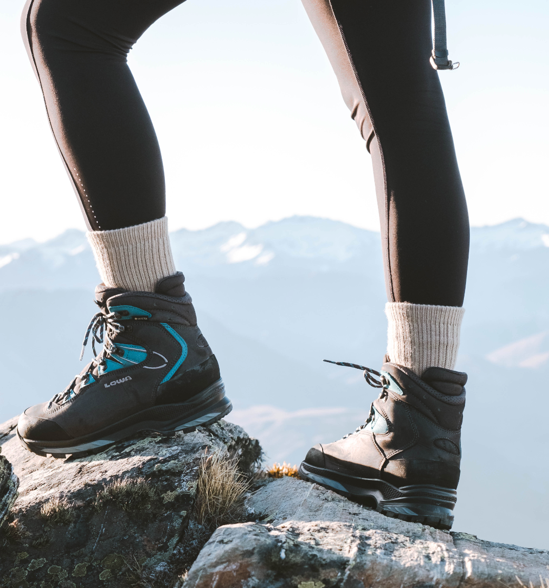 Hiking Socks Women 5-Pair Warm Thermal Boot Socks (70% Wool